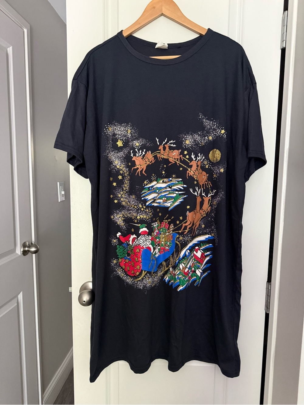 Dark Navy Vintage Holiday Graphic T-shirt Dress Santa Sparkle Christmas